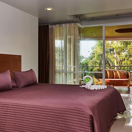 NB Villa Vimana Bang Rak Beach  Esterno foto