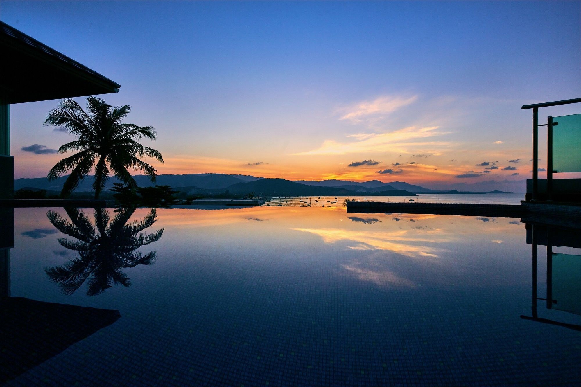 NB Villa Vimana Bang Rak Beach  Esterno foto